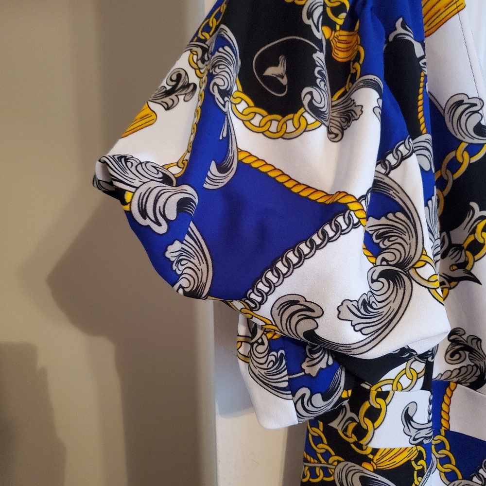 Dress - Picture 5 of 10
